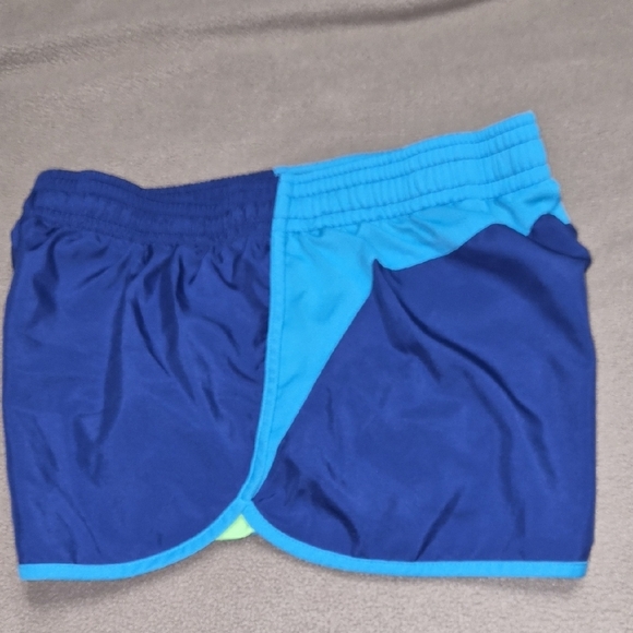 Nike Women's Navy and Light Blue Athletic Shorts - Picture 5 of 9